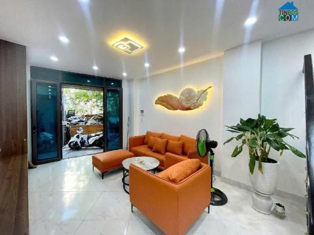 Nhà xây mới chỉ 2x, oto đỗ cửa