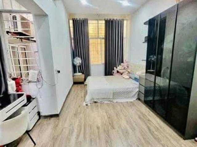 Nhà yên lãng 30m2*4t, cách phố & ô tô 20m, lô góc 2 thoáng, ngõ thông, hơn 7 tỷ