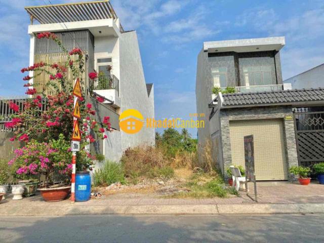 Nhanh tay mua ngay lô đất chủ cắt lỗ ngay đường hồ học lãm giá chỉ 3tỷ85