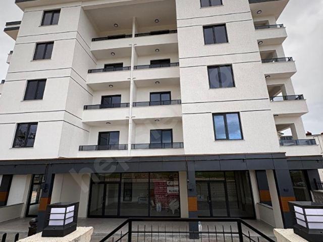 NİLÜFER AKÇALAR'DA GÜZEL VE SÜPER LÜKS 3+1 DAİRE