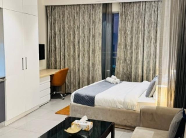 Nimbus The Golden Palm 2.5 Bedroom 1085 Sq. Ft. Apartment in Sector 168 Noida Listing ID: #9853
