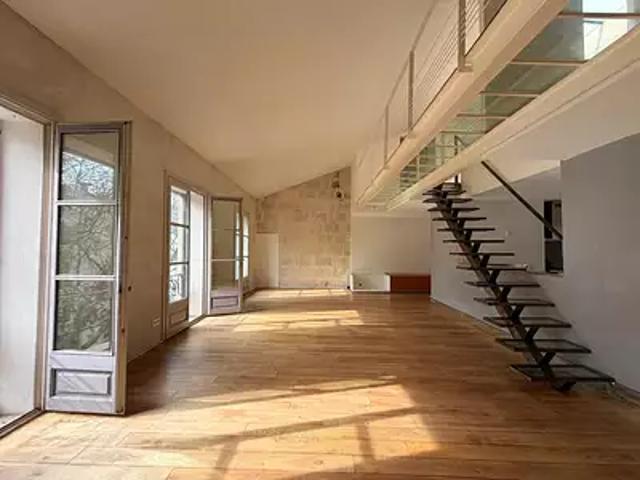 Nîmes 30000 Achat / Vente appartement 4 pièces t4 au dernier étage
