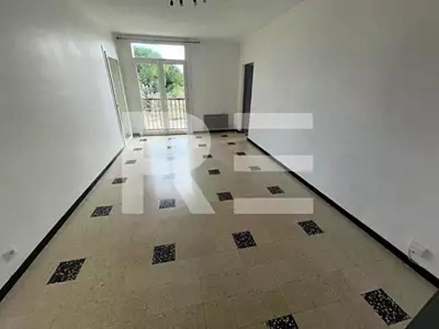 Nîmes 30000 Achat / Vente appartement 4 pièces t4 au dernier étage cave