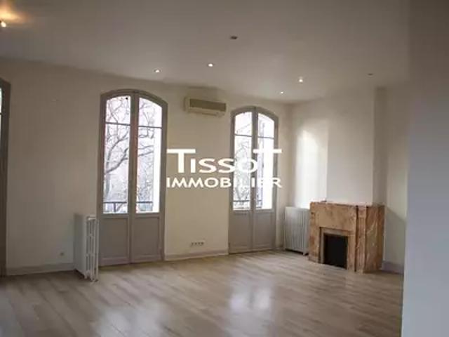 Nîmes 30000 Achat / Vente appartement 4 pièces t4 au dernier étage terrasse