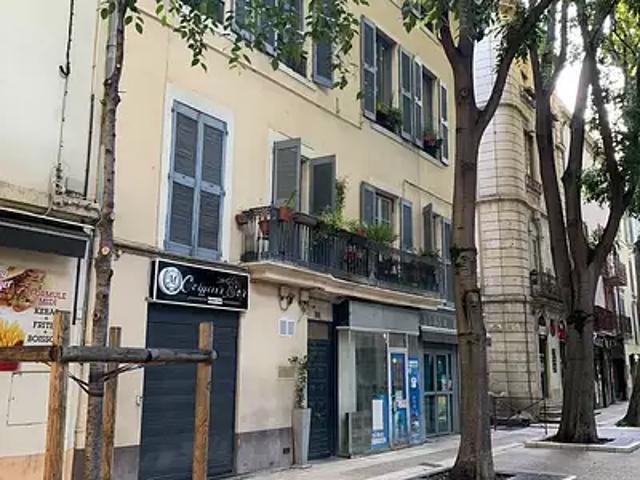 Nîmes 30000 Achat / Vente appartement 5 pièces t5