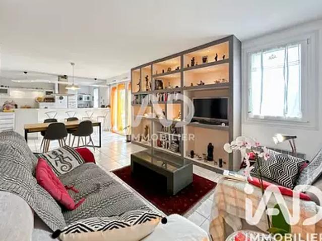Nîmes 30000 Achat / Vente appartement 5 pièces t5 parking