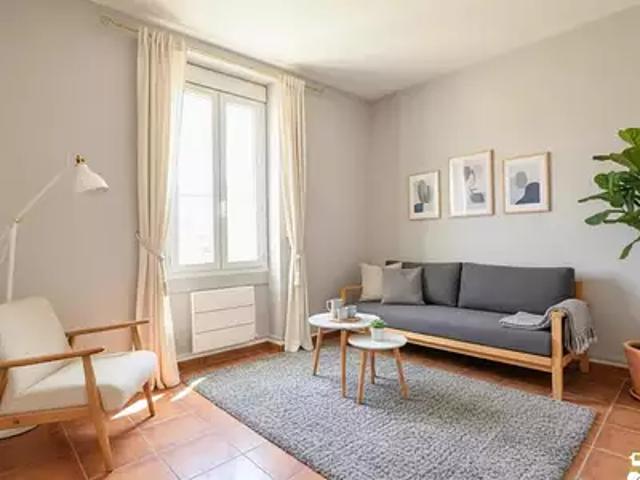 Nîmes 30000 Achat / Vente appartement 3 pièces t3 au dernier étage cave