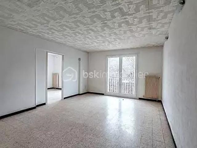 Nîmes 30000 Achat / Vente appartement 3 pièces t3 cave