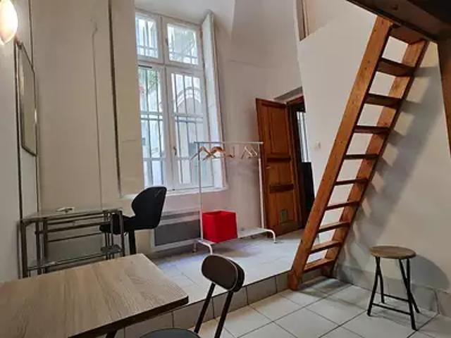Nîmes 30000 Location appartement 1 pièce t1