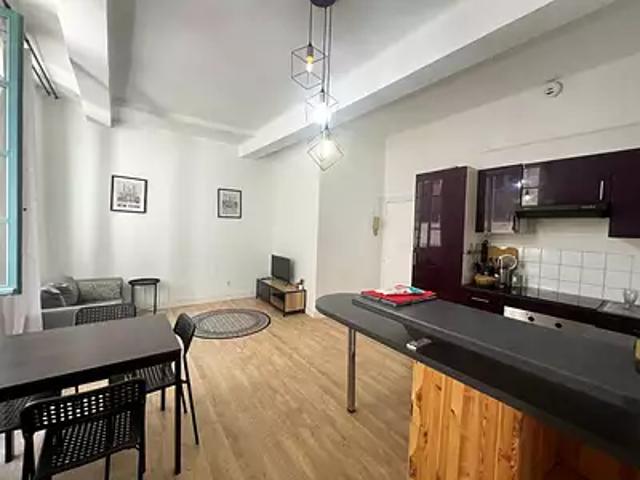 Nîmes 30000 Location appartement 2 pièces t2