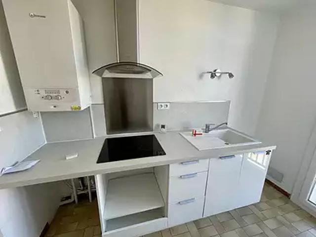 Nîmes 30000 Location appartement 2 pièces t2