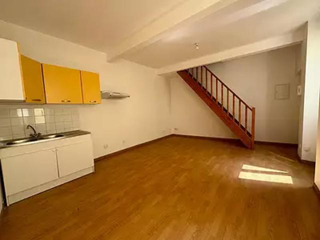 Nîmes 30000 Location appartement 2 pièces t2