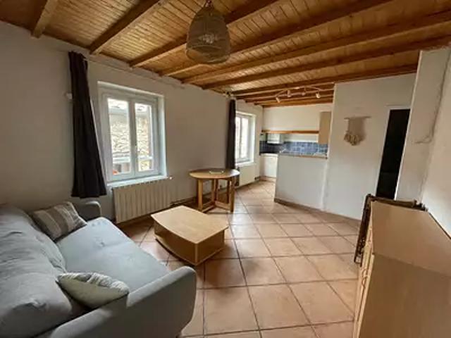 Nîmes 30000 Location appartement 2 pièces t2 au dernier étage