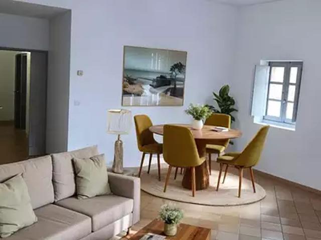 Nîmes 30000 Location appartement 2 pièces t2 balcon