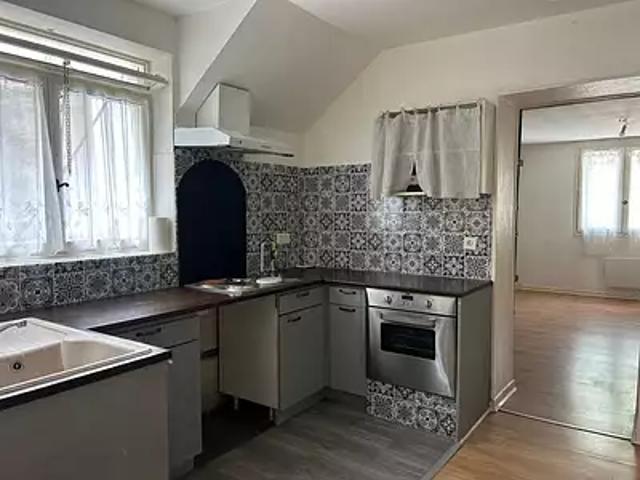 Nîmes 30000 Location appartement 3 pièces t3