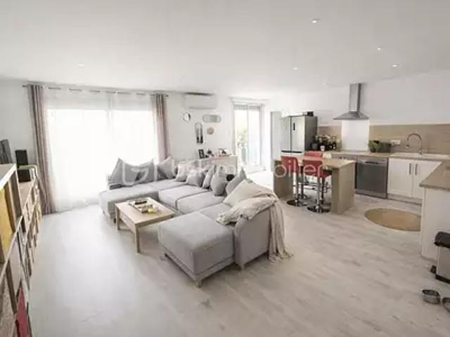 Nîmes 30900 Achat / Vente appartement 4 pièces t4 cave balcon