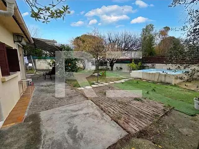 Nîmes 30900 Achat / Vente appartement 4 pièces t4 jardin