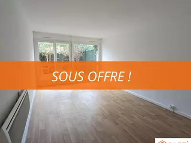 Nîmes 30900 Achat / Vente appartement 1 pièce t1 parking
