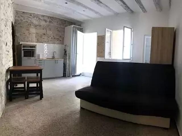 Nîmes 30900 Location appartement 1 pièce t1