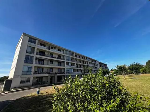 Nîmes 30900 Location appartement 3 pièces t3 balcon