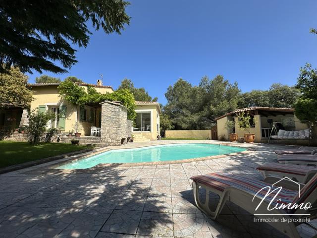 NIMES RTE D'UZES TERRES DE ROUVIERE ROUTE UZES VILLA T9 R+1 DOUBLE GARAGE ATELIER PISCINE HANGAR TERRAIN 4490
