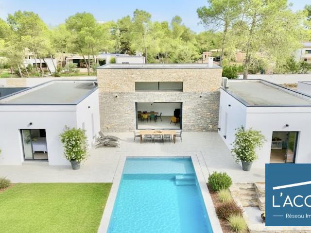 Nimes Vente Villa 30