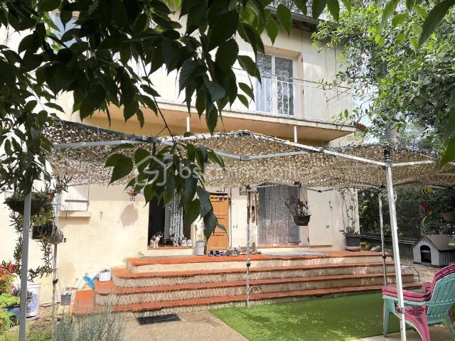 Nîmes Vente Immeuble 30