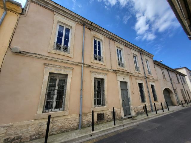 Nîmes Vente Immeuble 30