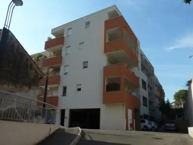 nimes – appartement 2 pièces – 42.30m² – réf:4652
