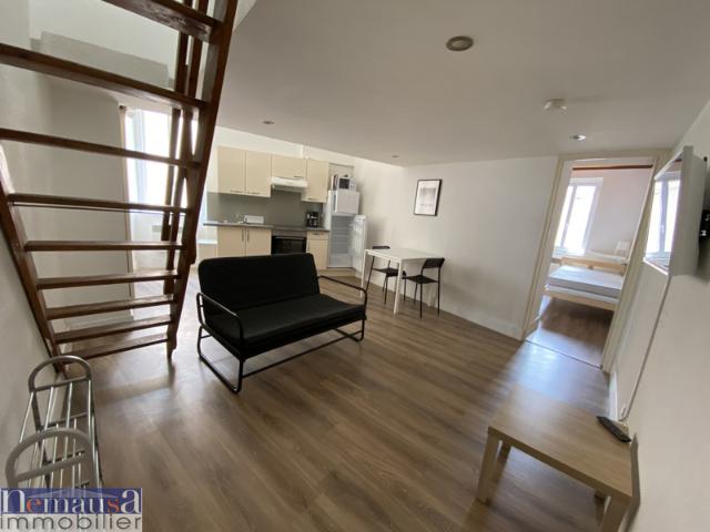 NIMES Appartement meublé de type 3 en colocation