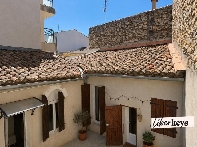 Nîmes Centre – Immeuble De Rapport 4 Appartements Au Cœur D’. 143m² Nîmes