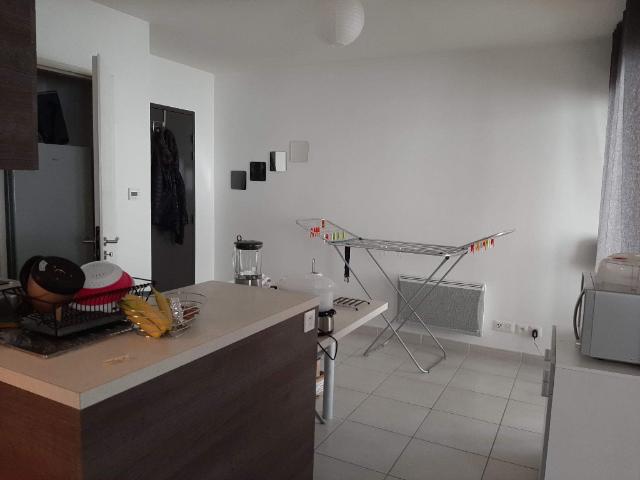 NIMES DHUODA/JEAN JAURES STUDIO 34.61m² BALCON & PARKING RESIDENCE SECURISEE