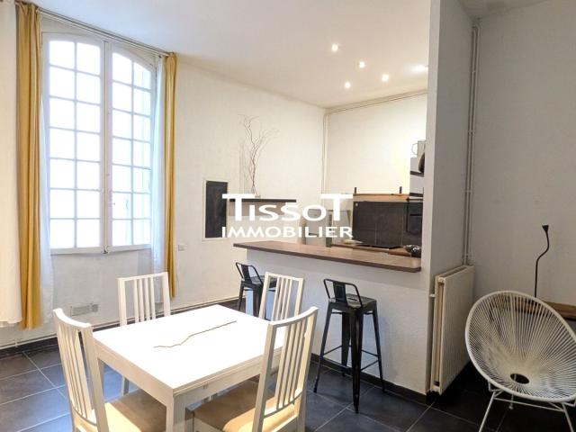 NIMES ECUSSON P2 MEUBLE