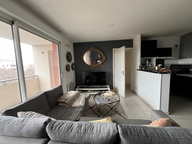 NIMES JEAN JAURES Appartement Type 2 de 44 m2 avec terrasse et garage