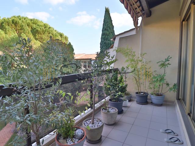 NIMES LA CIGALE APPAT 3 CHBRES + GARAGE
