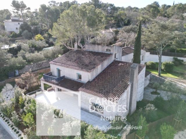 NÎMES, maison à vendre, 8 pièces, 389 m²
