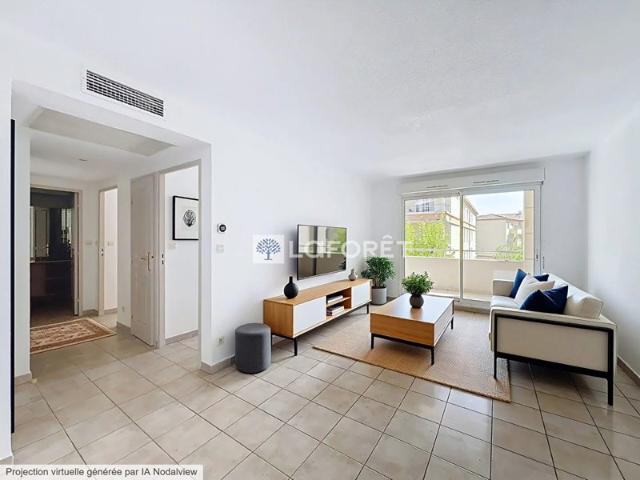 NIMES NOTRE DAME BEAU P2 AVEC TERRASSE RESIDENCE DE STANDING
