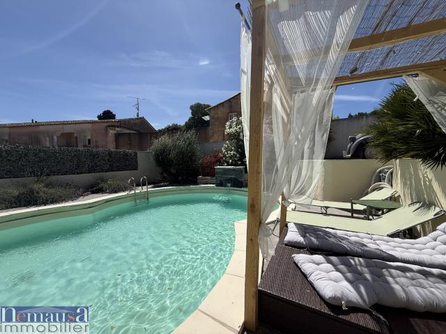 Nimes Quartier Courbessac maison de plain pied avec piscine
