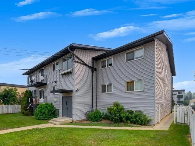 Nine and Five Apartments 1 Bedroom Apartment for Rent at 9615 123 Ave Nw, Edmonton, AB T5G 0V5 Delton