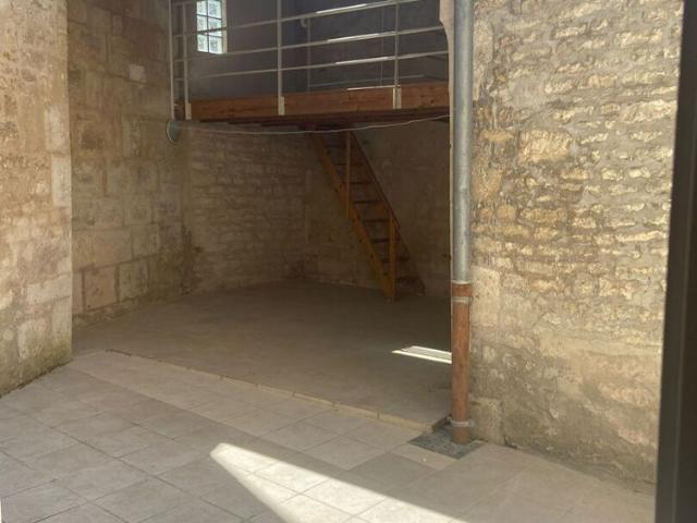 Niort, 79000
