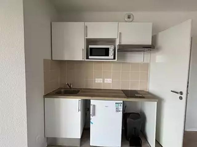 Niort 79000 Location appartement 2 pièces t2 balcon