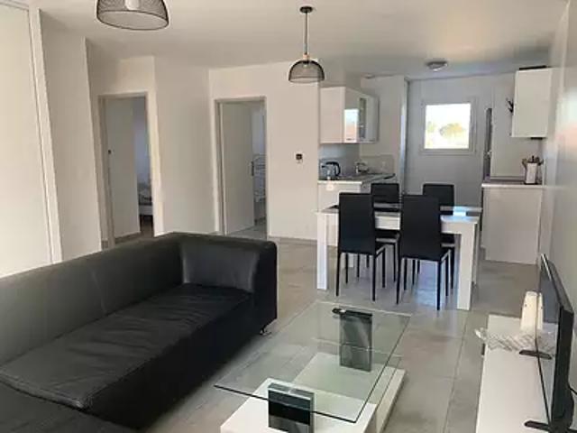 Niort 79000 Location appartement 3 pièces t3 au dernier étage
