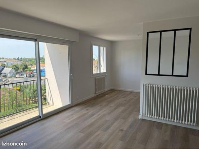 Niort Appt T3 avec garage