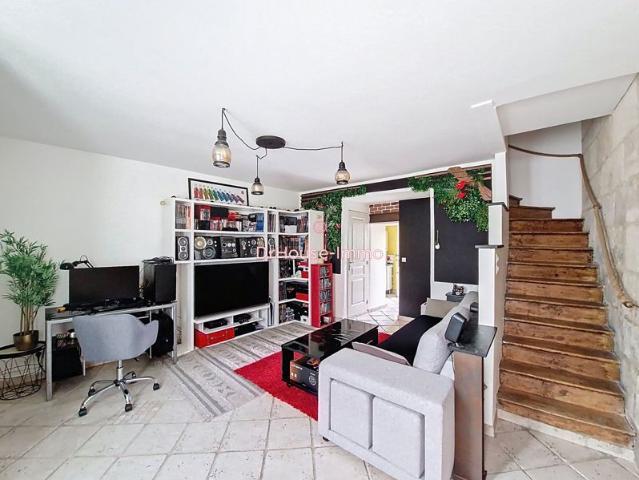NIORT MAISON DE VILLE 70 M², 2 CH, TERRASSE