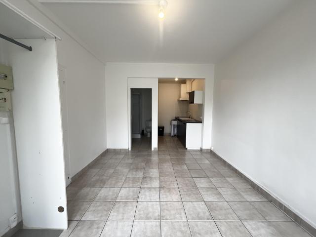 NIORT proximité UCO studio de 22.90m2