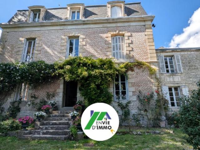 NIORT SAINT LIGUAIRE DEMEURE BOURGEOISE DU XIX SIECLE EN BOR