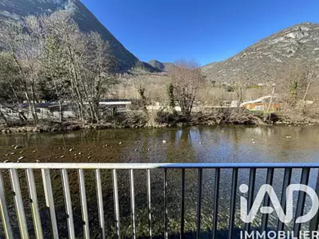 Niaux 09400 Achat / Vente maison 4 pièces t4
