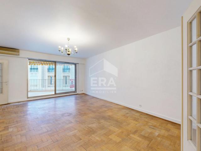NICE MUSICIENS / GAMBETTA: VASTE 4 PIÈCES AVEC TERRASSE ET BALCONS
