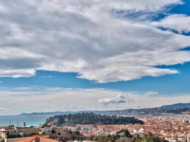 NICE MONT BORON 2 PIECES DE 52 M² A VENDRE VUE MER LUMINEUX CALME RESIDENTIEL CAVE BALCON PARKING