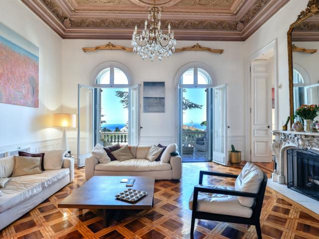 Nice Mont Boron: Dans une superbe villa Belle Epoque avec p. 291m² Nice